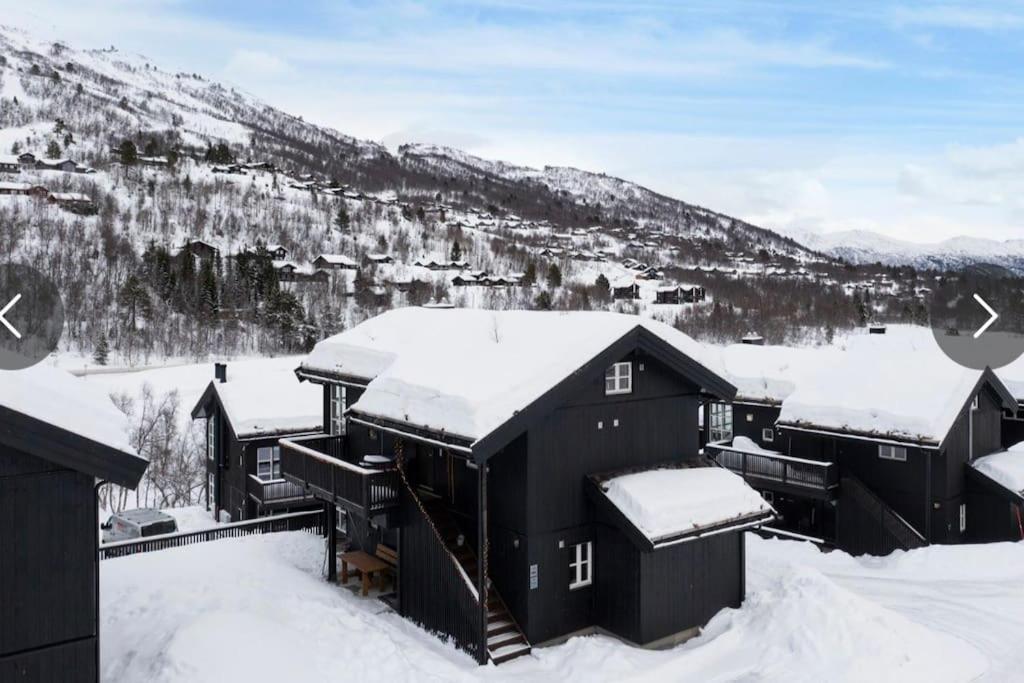 Lovise Mountain Apartment Stranda  Exteriér fotografie